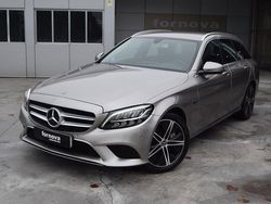 Cinza Usado 2021 Mercedes C300 Avantgarde Carrinha | € 34.500 (Preço justo)