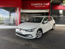 Branco Usado 2022 VW Golf VIII Life | € 21.590 (Preço justo)