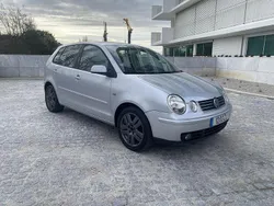Usado 2005 VW Polo Highline Sedan | € 2.950 (Bom preço)