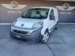 Branco Usado 2018 Fiat Fiorino Van | € 6.900 (Bom preço)