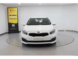 Branco Usado 2016 Kia Ceed EX Carrinha | € 14.280 (Preço elevado)