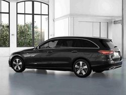 Cinzento Novo 2025 Mercedes C300 Carrinha | € 75.725 (Preço justo)