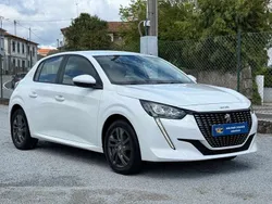 Branco Usado 2021 Peugeot 208 Citadino | € 12.950 (Bom preço)