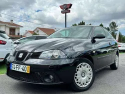 Preto Usado 2008 Seat Ibiza Reference Citadino | € 4.250 (Preço justo)