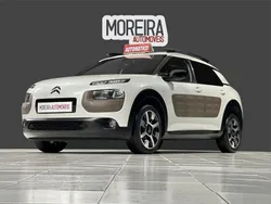 Branco Usado 2015 Citroën C4 Shine SUV | € 12.499 (Preço justo)