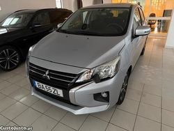 Cinza Usado 2023 Mitsubishi Space Star Citadino | € 12.750 (Preço justo)