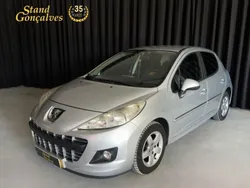 Cinza Usado 2011 Peugeot 207 Sportium Citadino | € 7.500 (Preço justo)