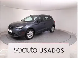 Cinzento escuro Usado 2024 Seat Arona Style SUV | € 20.490 (Preço justo)