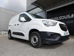 Branco Usado 2020 Opel Combo Monovolume | € 10.000 (Super Preço)