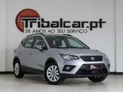 Cinza Usado 2020 Seat Arona Style SUV | € 15.400 (Preço justo)