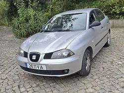Usado 2003 Seat Cordoba Sedan | € 2.400