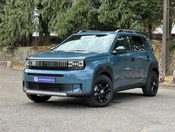Cinza Novo 2025 Fiat 600 Icon | € 23.990 (Preço justo)