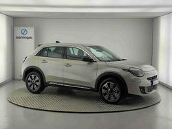 Cinzento Usado 2025 Fiat 600 | € 24.990 (Preço justo)