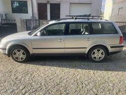 Usado 2000 VW Passat Sedan | € 3.500