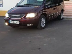 Usado 2002 Chrysler Grand Voyager Monovolume | € 3.500
