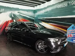 Cinza Usado 2023 Mercedes C300 AMG line Carrinha | € 47.899 (Preço justo)