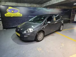 Cinzento Usado 2014 Fiat Punto Evo Citadino | € 7.000 (Preço justo)