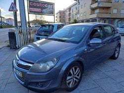 Cinzento Usado 2007 Opel Astra | € 4.499 (Preço justo)