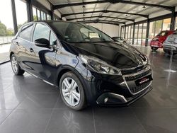 Preto Usado 2019 Peugeot 208 Allure Citadino | € 13.500 (Preço justo)