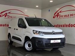Branco Usado 2020 Citroën Berlingo Feel Monovolume | € 13.190 (Preço justo)