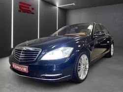Azul Usado 2010 Mercedes S400 Sedan | € 23.480