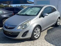 Cinzento Usado 2011 Opel Corsa | € 8.900 (Caro)
