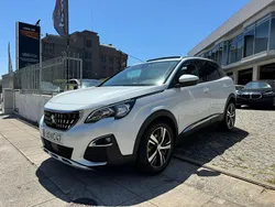 Branco Usado 2018 Peugeot 3008 Allure Sedan | € 18.900 (Preço elevado)