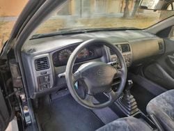Preto Usado 1999 Nissan Almera Sedan | € 1.700