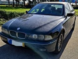 Usado 2000 BMW 525 Sedan | € 1.800
