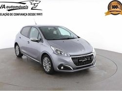 Cinzento Usado 2018 Peugeot 208 Signature Sky Citadino | € 11.950 (Preço justo)