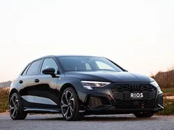 Preto Usado 2022 Audi A3 Sportback e-tron Sedan | € 34.900 (Caro)