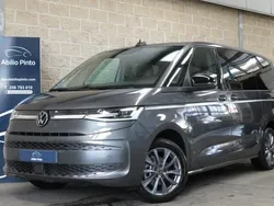 Cinza Usado 2023 VW Multivan Style Monovolume | € 51.750