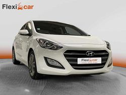 Branco Usado 2016 Hyundai i30 | € 13.990