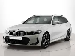 Branco Usado 2023 BMW 320 Advantage Carrinha | € 39.890 (Preço justo)