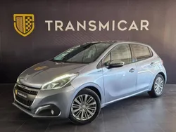 Cinzento Usado 2019 Peugeot 208 Citadino | € 10.990 (Bom preço)