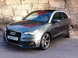Cinza Usado 2011 Audi A1 S-Line Citadino | € 15.300