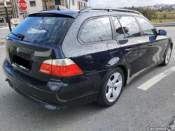 Azul Usado 2006 BMW 525 Carrinha | € 10.250