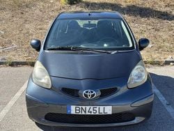 Usado 2006 Toyota Aygo Citadino | € 4.700 (Preço justo)