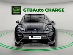 Preto Usado 2024 Porsche Macan Turbo SUV | € 108.500