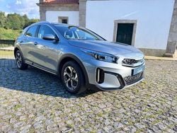 Cinzento Usado 2023 Kia XCeed SUV | € 19.900 (Super Preço)