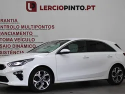 Branco Usado 2019 Kia Ceed Sedan | € 16.950 (Preço justo)