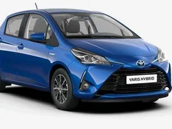 Usado 2018 Toyota Yaris Hybrid Sedan | € 13.250
