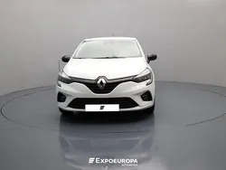 Branco Usado 2023 Renault Clio V Evolution Sedan | € 18.890 (Preço justo)