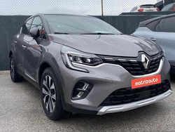 Cinzento Usado 2024 Renault Captur SUV | € 22.999 (Preço elevado)