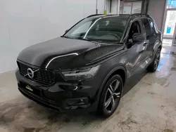 Preto Usado 2021 Volvo XC40 R-Design SUV | € 28.990 (Preço justo)