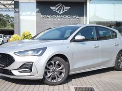 Cinza Usado 2022 Ford Focus ST-Line | € 18.990 (Preço justo)
