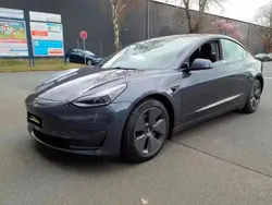 Cinzento Usado 2021 Tesla Model 3 Sedan | € 27.990 (Bom preço)
