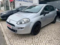 Cinzento Usado 2014 Fiat Punto Citadino | € 6.000 (Bom preço)