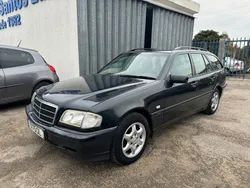 Azul Usado 1998 Mercedes C220 Classic Carrinha | € 2.998