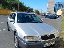 Usado 2005 Skoda Octavia Sedan | € 3.650